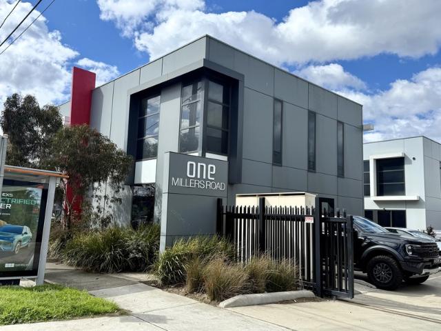 Warehouse for sale in Camerons Creek, Victoria