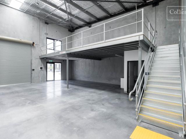 Warehouse for rent in Wollongong West, New South Wales