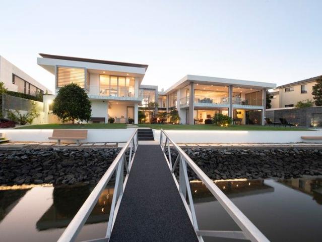 House for sale in Sanctuary Cove