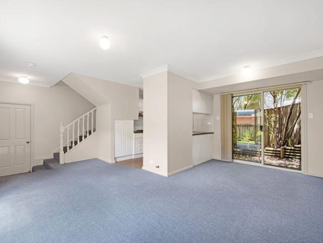 Townhouse for rent in Hookhams Corner, Sydney