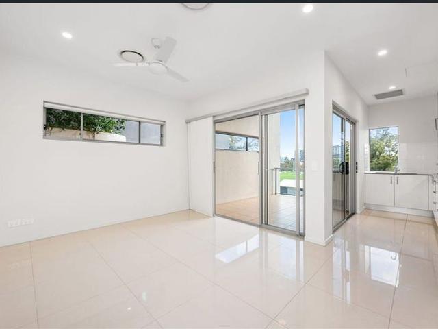 Apartment for rent in West End, Greater Brisbane