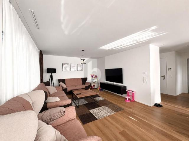 Apartment mieten in Mönchaltorf, Zürich