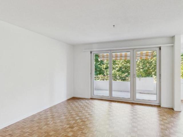Apartment mieten in Schwerzenbach, Bezirk Uster