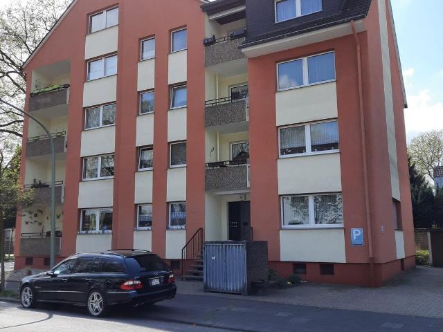 Dachgeschosswohnung kaufen in Lösort-Emschertal, Duisburg