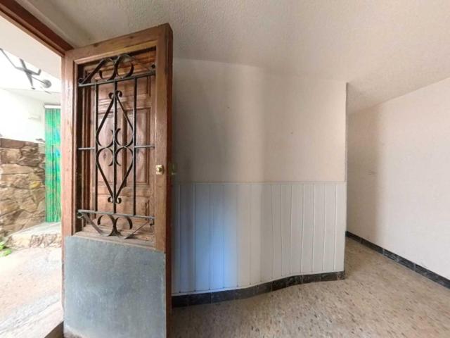 Casa en venta en Ademuz, Valencia