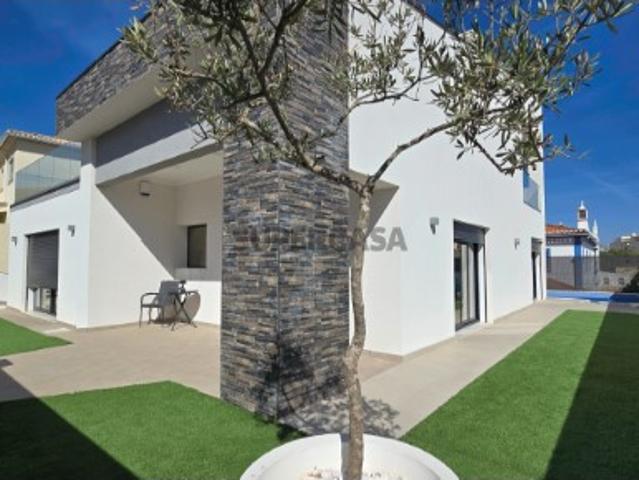 Casa venda em Quinta do Pinheiro, Portimão