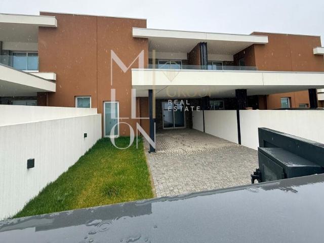Casa venda em Bougado (São Martinho e Santiago), Trofa