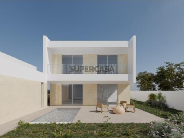 Terreno venda em Almada, Setúbal