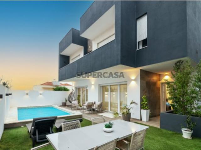 Casa venda em Bairro dos CTT, Odivelas