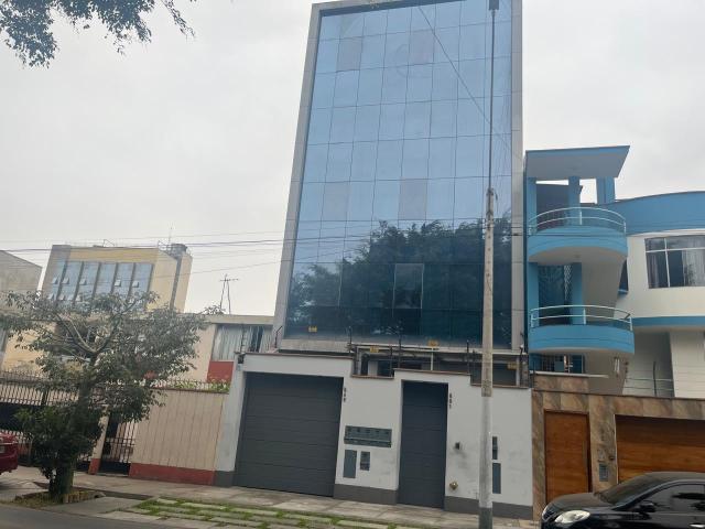 Oficina alquiler en Túpac Amaru, La Victoria
