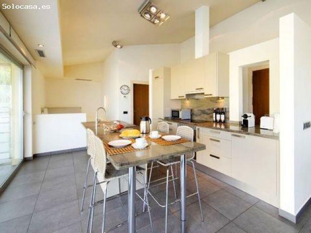 Casa en alquiler en Altea, Valencia