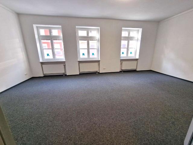 Wohnung mieten in Alsenberg, Hof