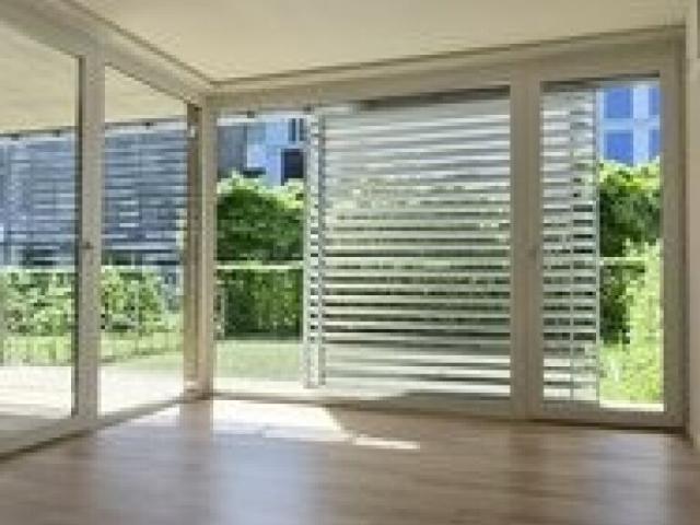 Wohnung mieten in Einigen, Zürich