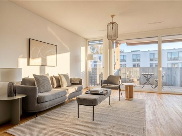 Wohnung mieten in Einigen, Zürich