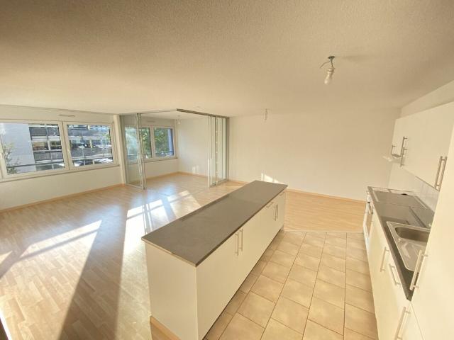 Apartment mieten in Einigen, Zürich