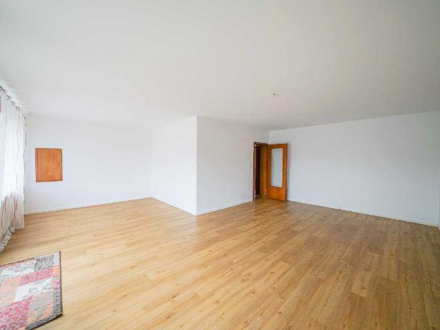 Wohnung mieten in Tiefenbroich, Ratingen