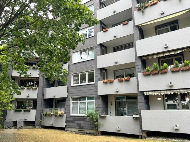 Wohnung kaufen in Ohligs-Mitte, Solingen