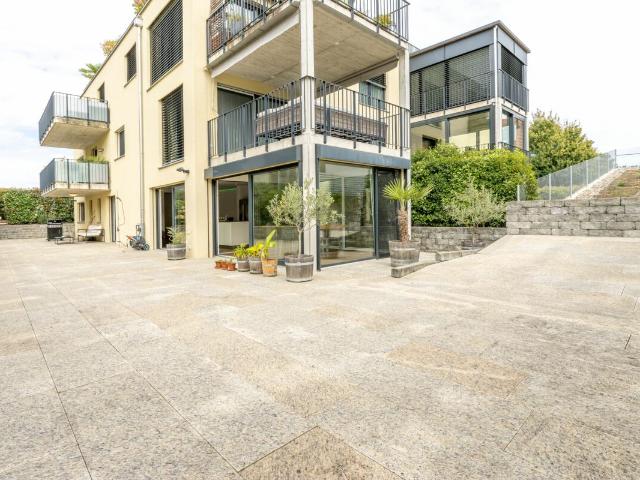 Wohnung kaufen in Embrach, Zürich