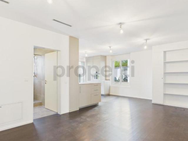Wohnung kaufen in Opfikon, Zürich