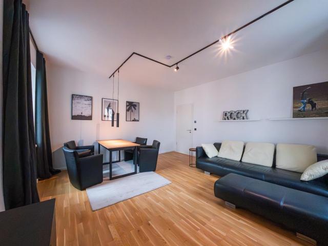 Wohnung kaufen in Alt-Johannisthal, Berlin