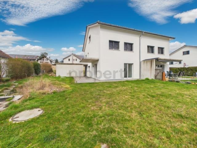 Einfamilienhaus mieten in Schmitten (FR), Freiburg