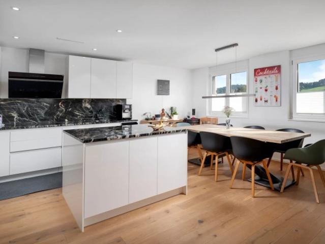 Wohnung kaufen in Adetswil, Bäretswil