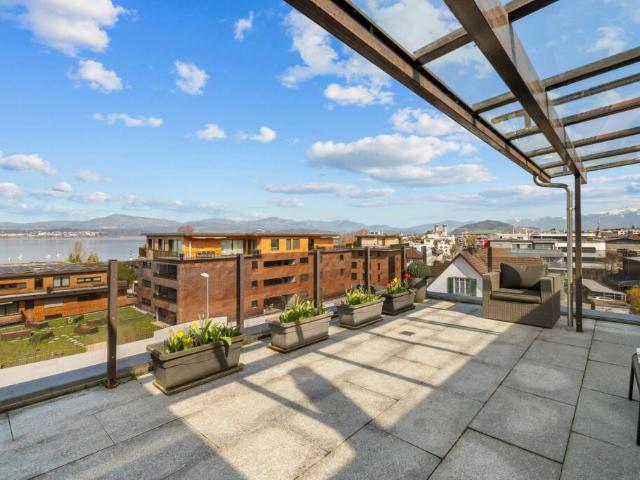 Attikawohnung kaufen in Altendorf, Schwyz