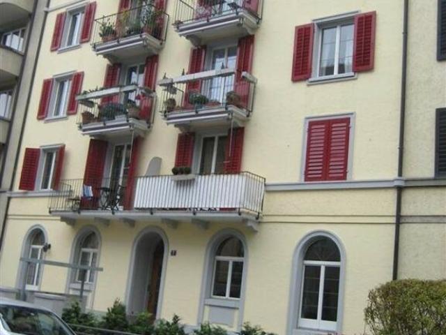 Wohnung mieten in Einigen, Zürich