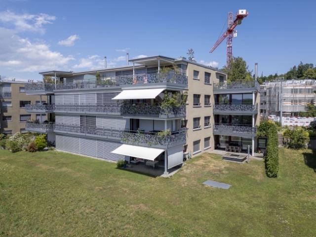 Wohnung kaufen in Einigen, Zürich