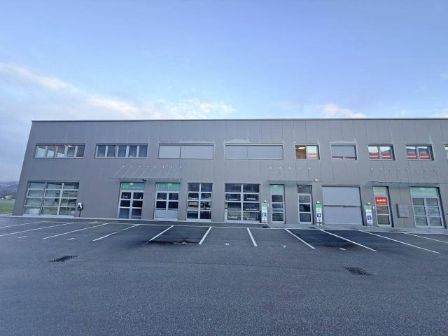 Gewerbe mieten in Kolsass, Tirol