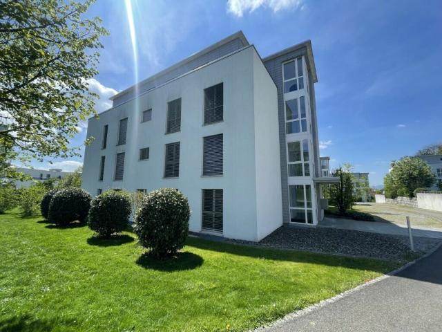 Wohnung mieten in Niederrohrdorf, Bezirk Baden