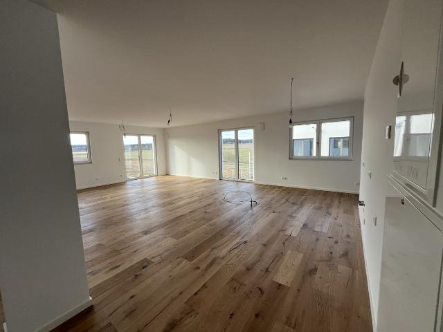 Wohnung kaufen in Speichersdorf, Bayern