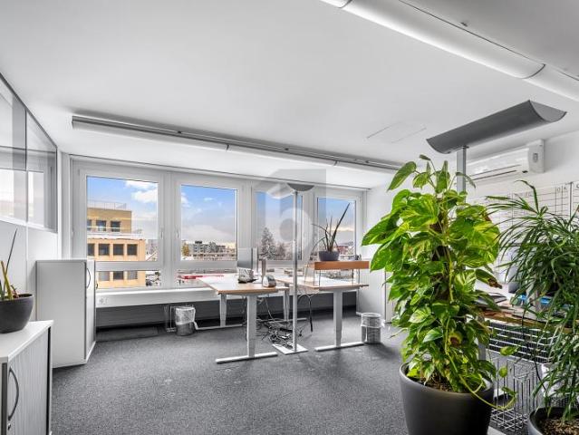 Büro mieten in Dübendorf, Zürich