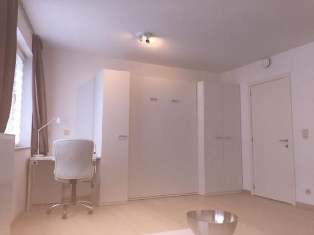 Studio location à Jette