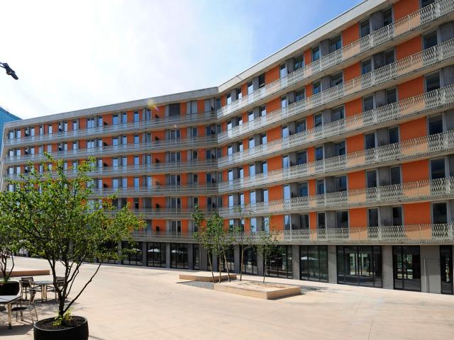 Apartment mieten in Einigen, Zürich