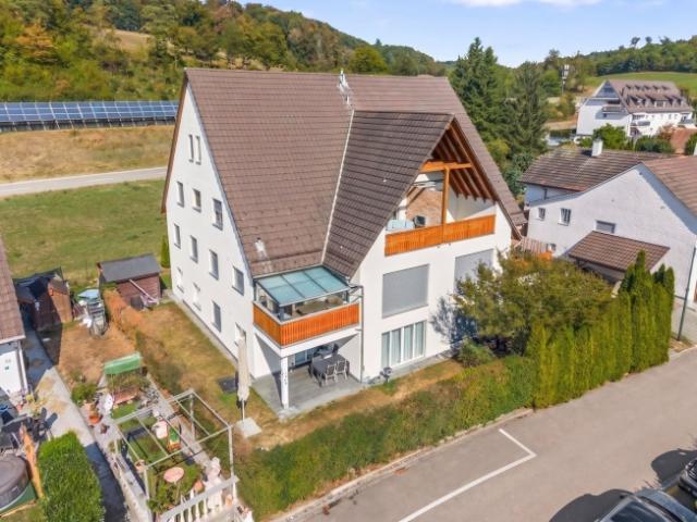 Wohnung kaufen in Giebenach, Basel-Landschaft