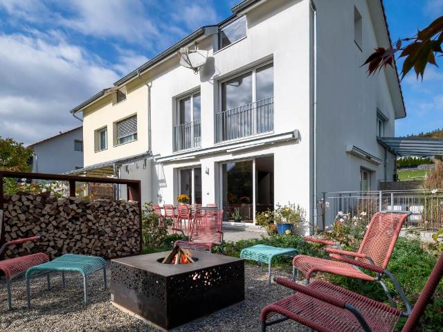 Einfamilienhaus kaufen in Oberweningen, Zürich