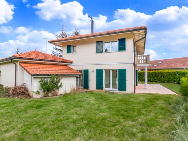 Reihenfamilienhaus kaufen in Aubonne, Waadt