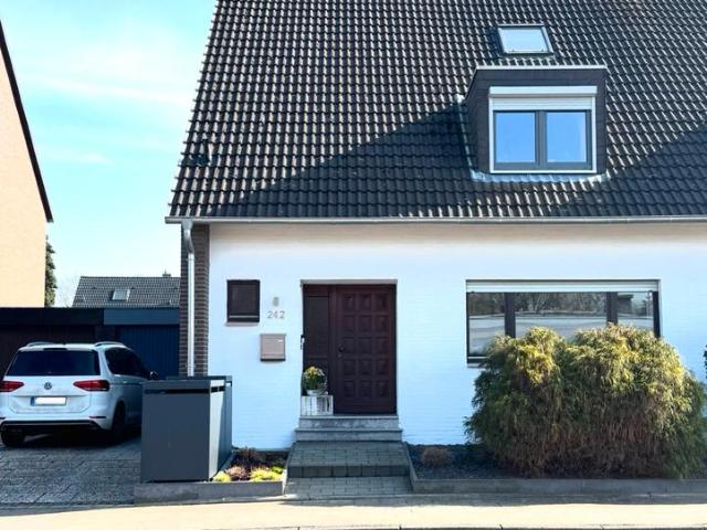 Haus kaufen in Rheindahlen-Land, Mönchengladbach