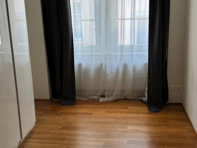 Apartment mieten in Einigen, Zürich