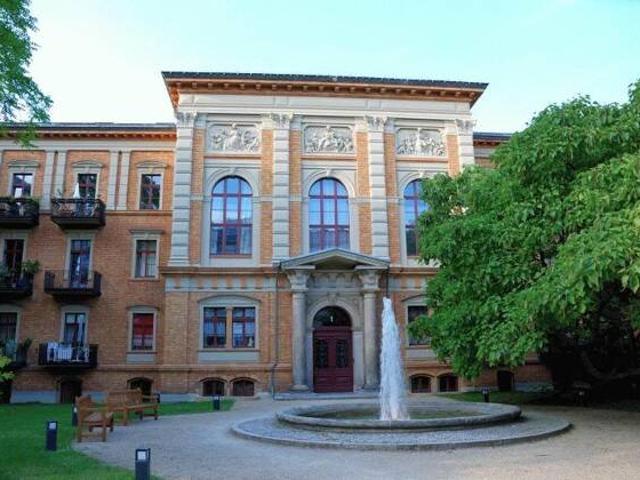 Etagenwohnung kaufen in Berlin, Friedrichshain–Kreuzberg