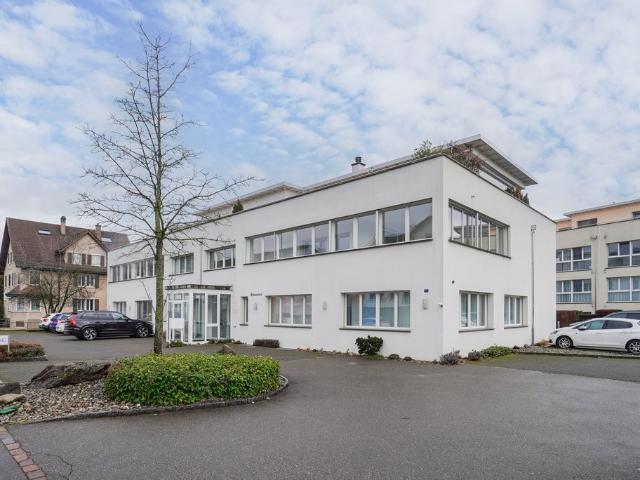 Attikawohnung mieten in Niederglatt, Zürich