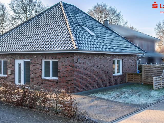 Bungalow kaufen in Apen, Niedersachsen