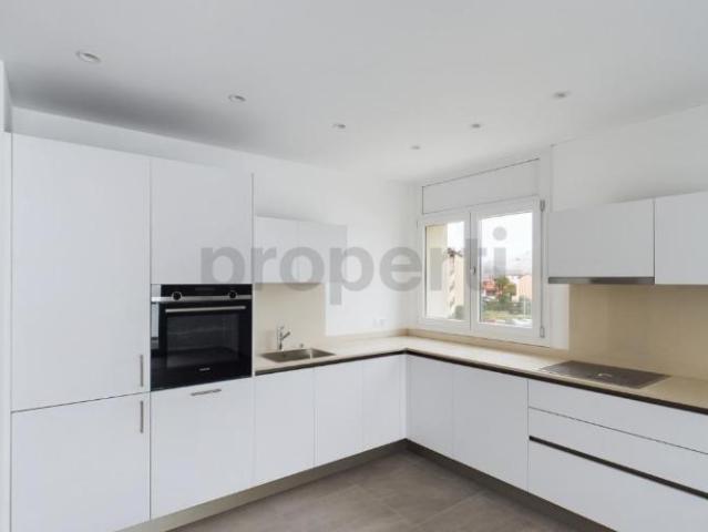 Wohnung kaufen in Caslano, Tessin