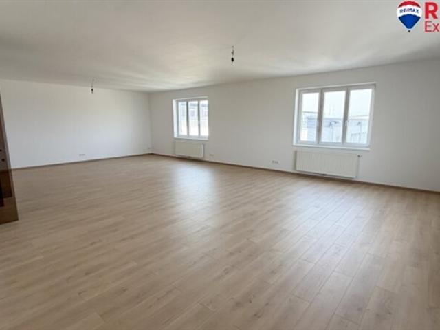 Gewerbe mieten in Wiener Neustadt, Niederösterreich