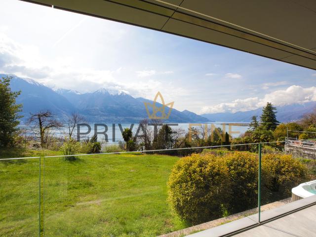 Reihenfamilienhaus kaufen in Minusio, Tessin
