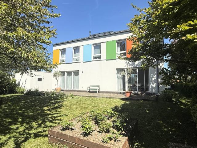 Villa kaufen in Wickrath-West, Mönchengladbach