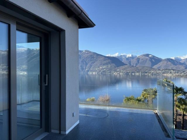 Haus kaufen in Gerra, Gambarogno, Tessin