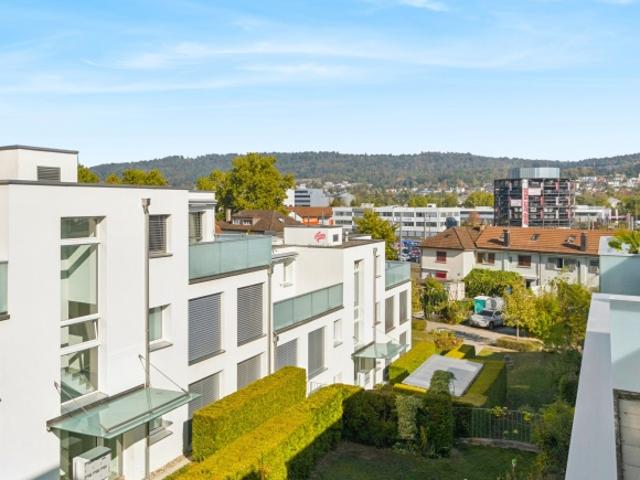 Wohnung kaufen in Schlieren, Bezirk Dietikon