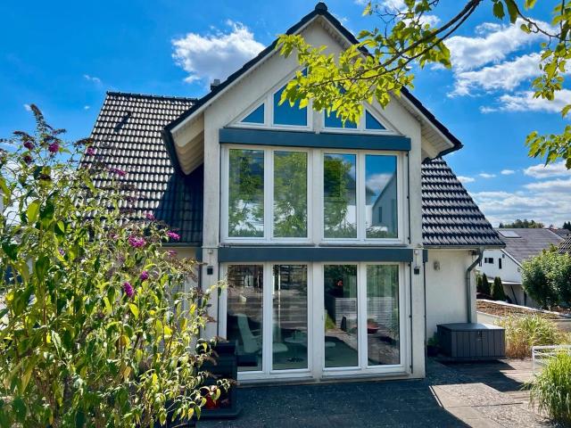 Haus kaufen in Höchberg, Bayern